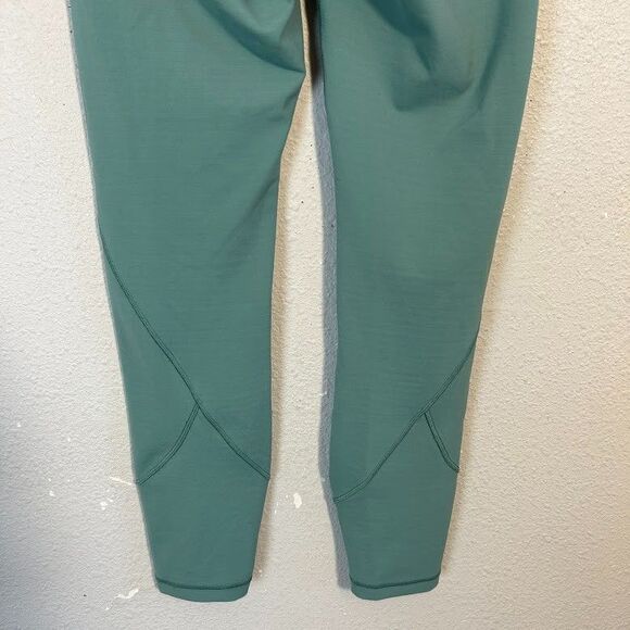 Lululemon In Movement 7/8 Tight *Everlux 25" Size 4 Frosted Pine Blue Green - Picture 5 of 6